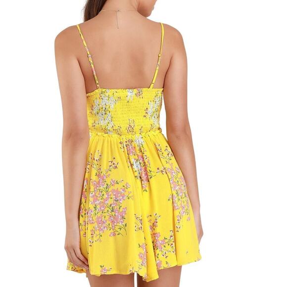 Lulus Fairytale Bliss Yellow Floral Print Skater Dress - Picture 2 of 7